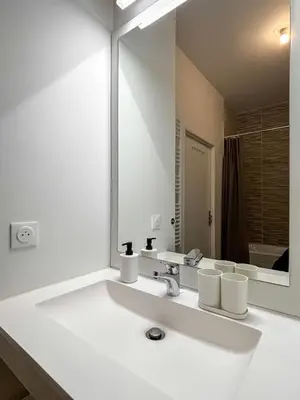 Salle de bains dans l'établissement Appartement 3p proche du Stade de France