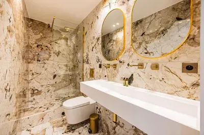 Salle de bains dans l'établissement 2bedrooms Sacrée cœur Place du Tertre Montmartre