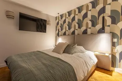 Un ou plusieurs lits dans un hébergement de l'établissement New 1 bedroom - Jardin des Plantes-Gobelins- 5ème