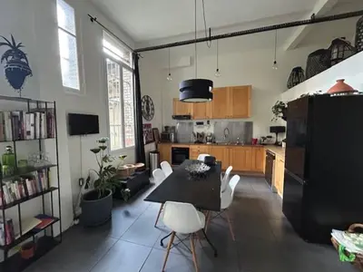 Cuisine ou kitchenette dans l'établissement Appartement Loft centre ville