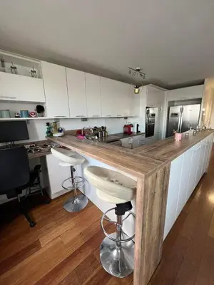 Cuisine ou kitchenette dans l'établissement Big Appartement new courbevoie Defense