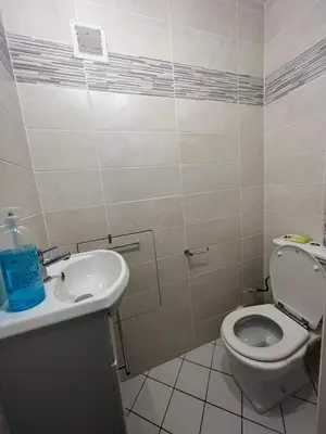 Salle de bains dans l'établissement Big Appartement new courbevoie Defense