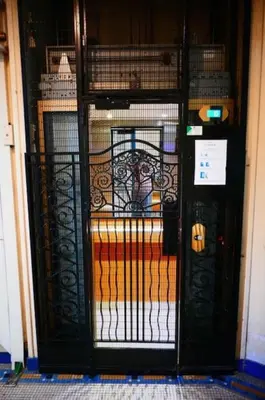Plan de l'établissement Charmant studio parisien au cœur du 15e arrondissement