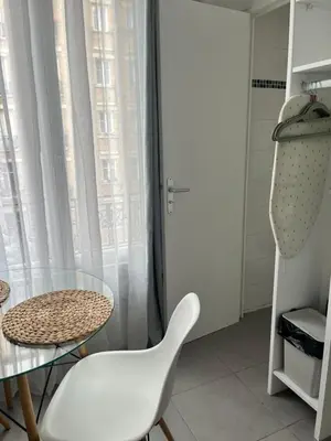 Plan de l'établissement Charmant studio parisien au cœur du 15e arrondissement