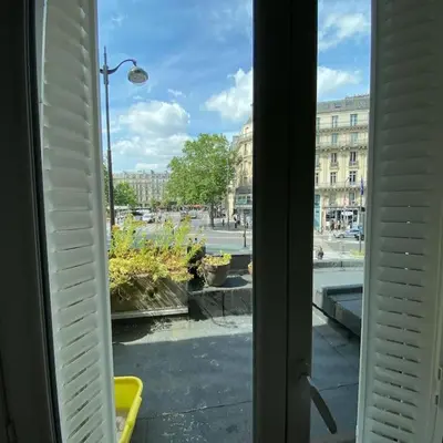 Plan de l'établissement Apartment 85m2 Paris Center Republique 2 BR-4P