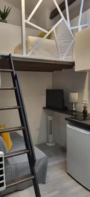 Coin salon dans l'établissement Chambre à Paris avec ASCENSEUR !