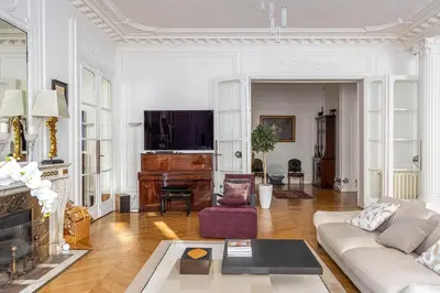 Coin salon dans l'établissement Prestigious Appartement Trocadero
