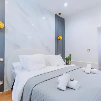 Luxurious Apartment with Stylish Design and Comfort - 105