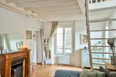 Plan de l'établissement Stunning duplex near Place de la Nation