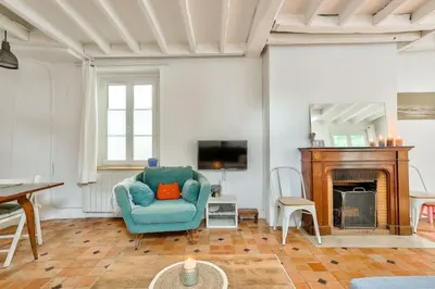 Coin salon dans l'établissement Stunning duplex near Place de la Nation