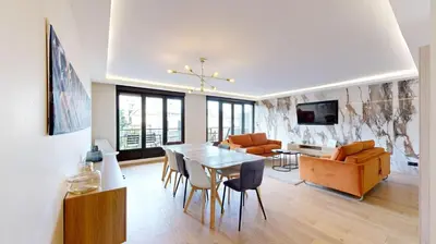 Télévision ou salle de divertissement dans l'établissement Bluestay 56 - Superbe appartement à Paris