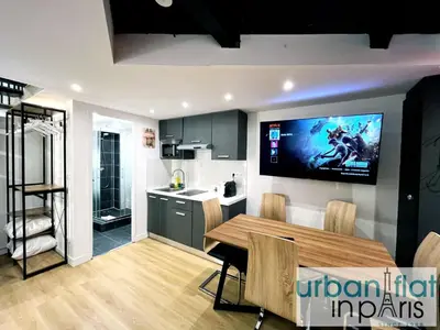 Cuisine ou kitchenette dans l'établissement Urban Flat 179 - Pretty Loft Montorgueil