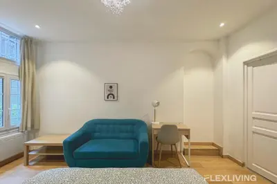 Coin salon dans l'établissement Flexliving - studio - Lemoine
