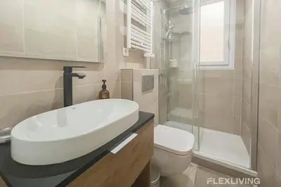 Salle de bains dans l'établissement Flexliving - T2 - Garibaldi