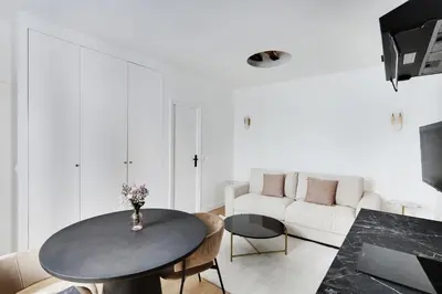 Coin salon dans l'établissement Pick A Flat's Apartment in Sentier-Montorgueil - Rue du Nil