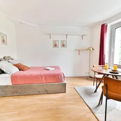 Petit Studio Paris Voltaire Nation