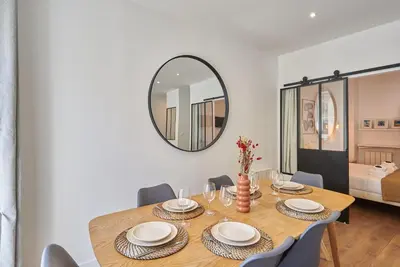 Un ou plusieurs lits dans un hébergement de l'établissement Apartment 2 bedrooms Center of Paris