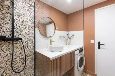 Salle de bains dans l'établissement Bluestay 159 - Charmant appartement à Paris 2