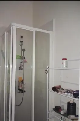 Salle de bains dans l'établissement Charmant studio