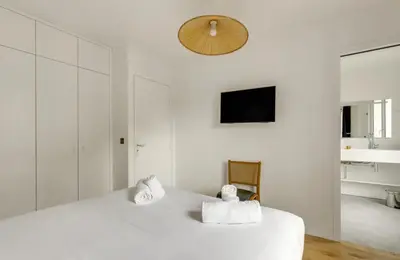 Un ou plusieurs lits dans un hébergement de l'établissement Spacious Apartment - 4B-8P - Sentier