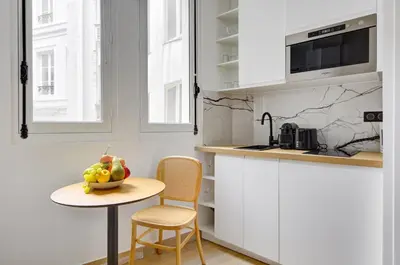 Cuisine ou kitchenette dans l'établissement Bluestay 291 - Studio Cozy à Paris
