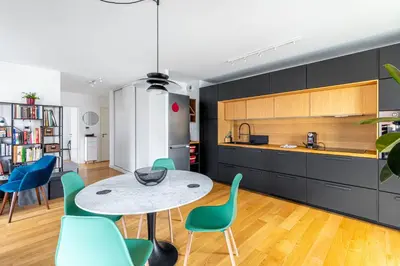 Cuisine ou kitchenette dans l'établissement GuestReady - Beau Séjour avec terrasse