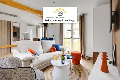 Coin salon dans l'établissement Bluestay 296 - Superbe appartement à Paris 17