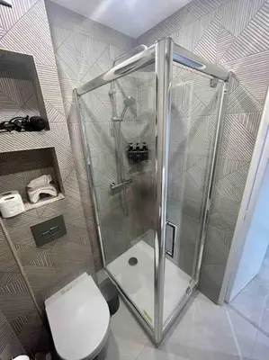 Salle de bains dans l'établissement Élysée Prestige