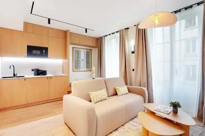Télévision ou salle de divertissement dans l'établissement Beautiful Apartment - 1BR-4P - Le Marais