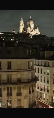 Vue générale sur Paris ou vue de la ville depuis l'appartement