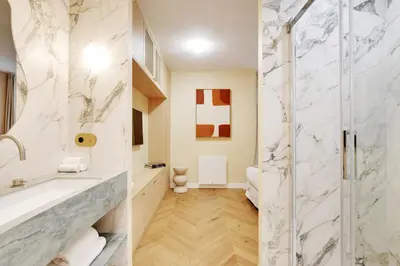 Salle de bains dans l'établissement ONIRI - Serviced Apartment in Place Vendôme