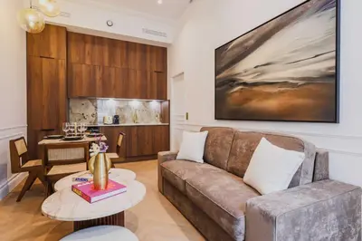 Coin salon dans l'établissement Cosy flat - 1BR- 4P - Arc de Triomphe
