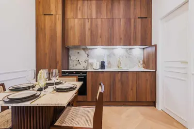 Cuisine ou kitchenette dans l'établissement Cosy flat - 1BR- 4P - Arc de Triomphe