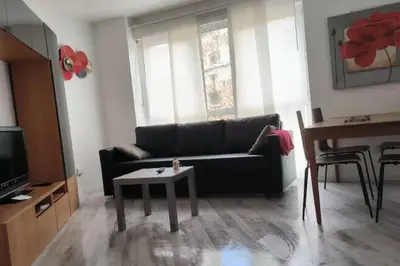 Télévision ou salle de divertissement dans l'établissement Superb modern apartment
