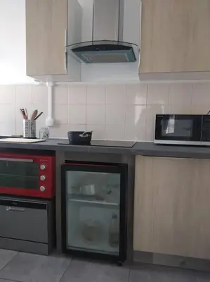 Cuisine ou kitchenette dans l'établissement Superb modern apartment