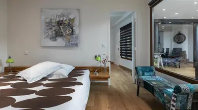 Un ou plusieurs lits dans un hébergement de l'établissement 3-bedroom apartment Quai des Grands Augustins