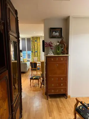 Télévision ou salle de divertissement dans l'établissement Appartement familial au coeur de Paris