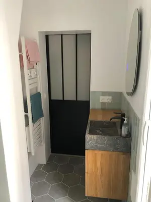 Cuisine ou kitchenette dans l'établissement Appartement Paris Alésia Montparnasse