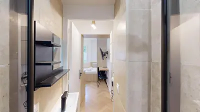 Télévision ou salle de divertissement dans l'établissement Bluestay 534 - Superbe appartement à Paris