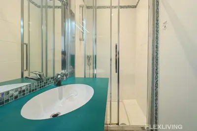 Salle de bains dans l'établissement Flexliving - T2 - Servan
