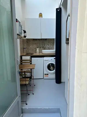 Cuisine ou kitchenette dans l'établissement LOFT studio in zenithal light
