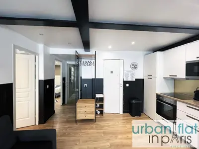 Cuisine ou kitchenette dans l'établissement Urban Flat 13 - Pretty 2 Bedroom Parisian Flat