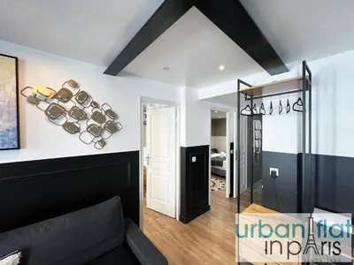 Cuisine ou kitchenette dans l'établissement Urban Flat 13 - Pretty 2 Bedroom Parisian Flat