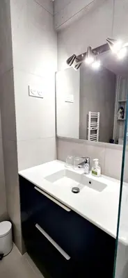 Salle de bains dans l'établissement Boulogne, Near Roland Garros