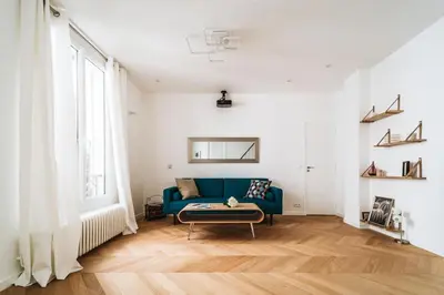 Coin salon dans l'établissement Hotel Particulier 3BDR 8PAX - Jardin du Luxembourg