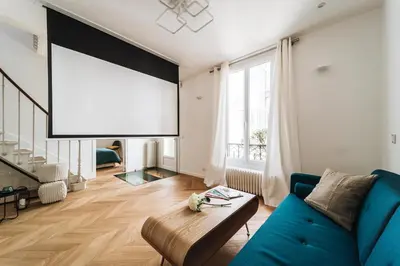 Coin salon dans l'établissement Hotel Particulier 3BDR 8PAX - Jardin du Luxembourg