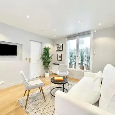 Eiffel Tower - Premium apartment for 4