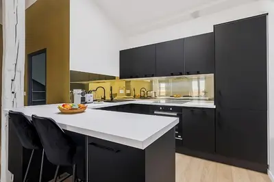 Cuisine ou kitchenette dans l'établissement 5 Amazing View Tour Eiffel Invalide Bon marché