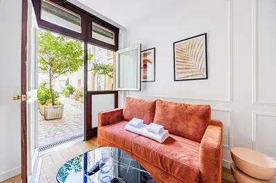 Coin salon dans l'établissement Appart 1 chambre#Tour Eiffel#Champ de Mars#Paris 7