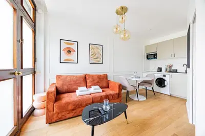 Cuisine ou kitchenette dans l'établissement Appart 1 chambre#Tour Eiffel#Champ de Mars#Paris 7